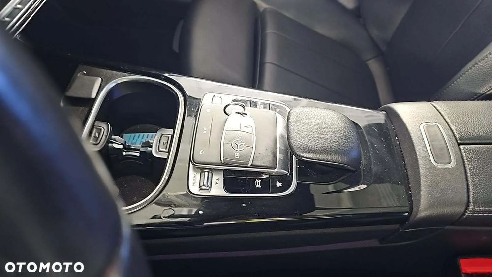 Mercedes-Benz Klasa A 250 4Matic 7G-DCT AMG Line - 18