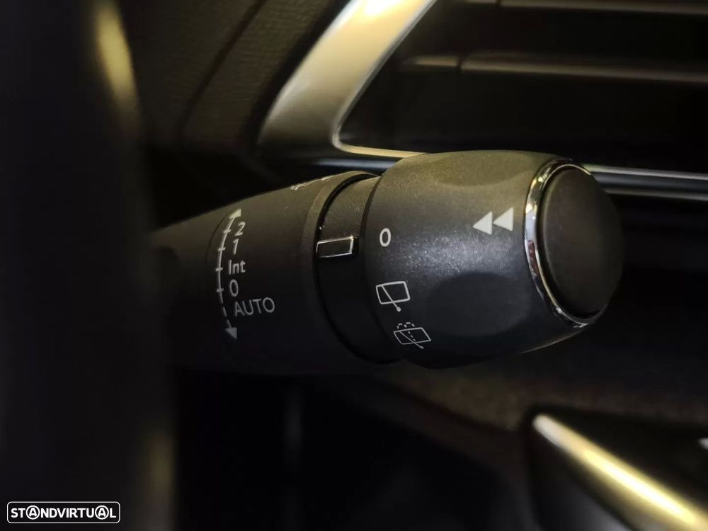 Peugeot 3008 PureTech 130 Stop & Start GPF EAT8 Allure Pack - 30