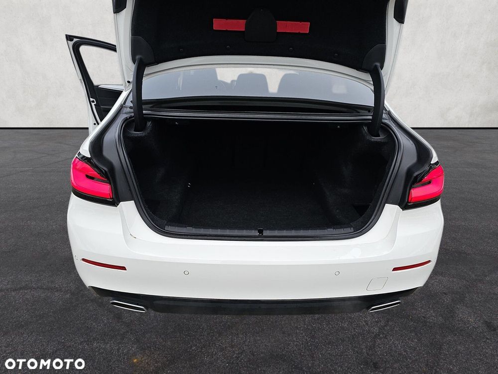 BMW Seria 5 - 27