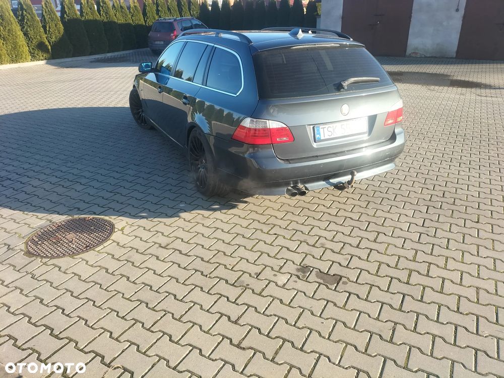 BMW Seria 5 525i Edition Sport - 6