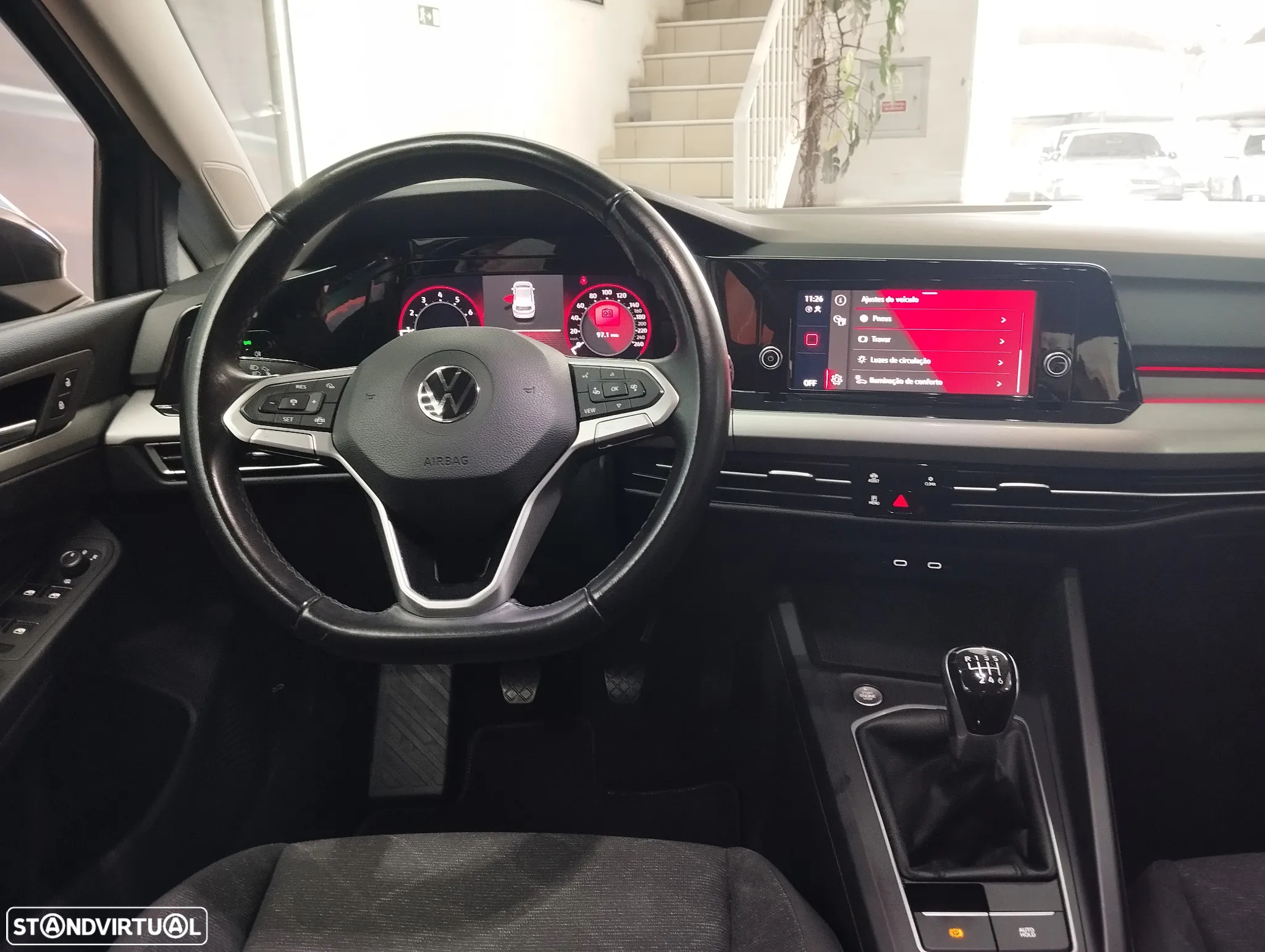VW Golf 1.0 TSI Life - 13