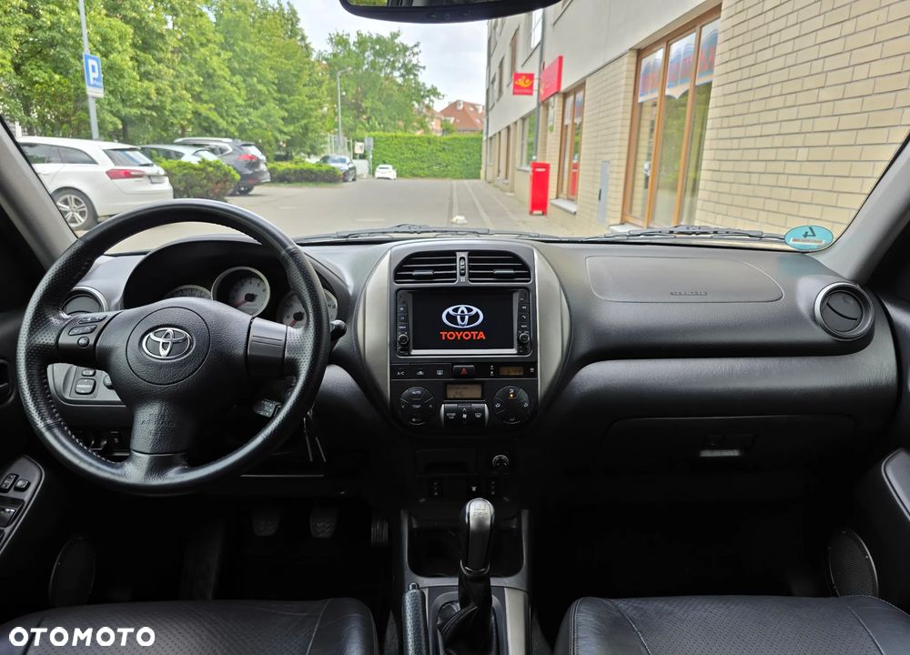 Toyota RAV4 4x4 Executive - 26
