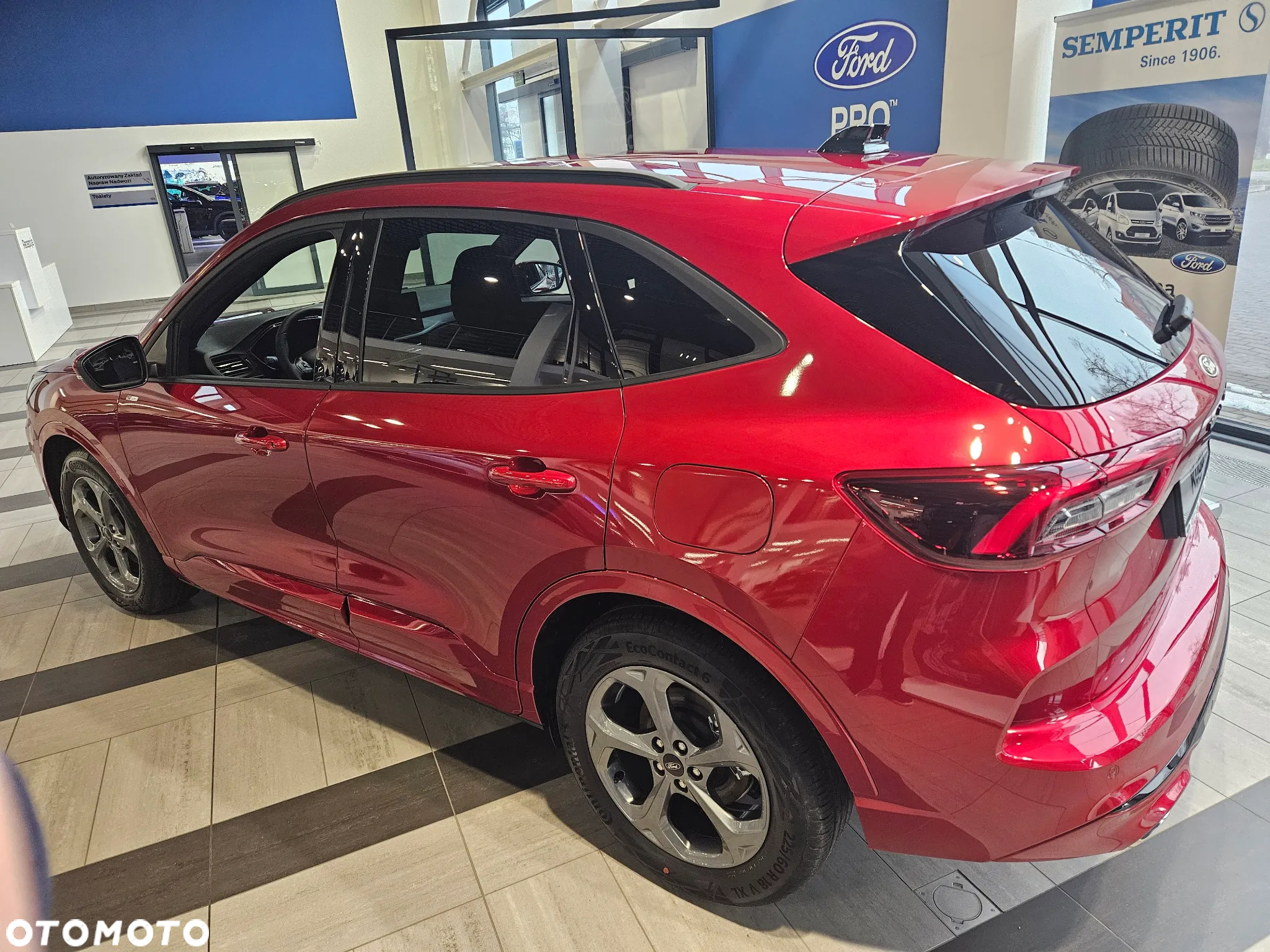 Ford Kuga 1.5 EcoBoost FWD ST-Line - 6