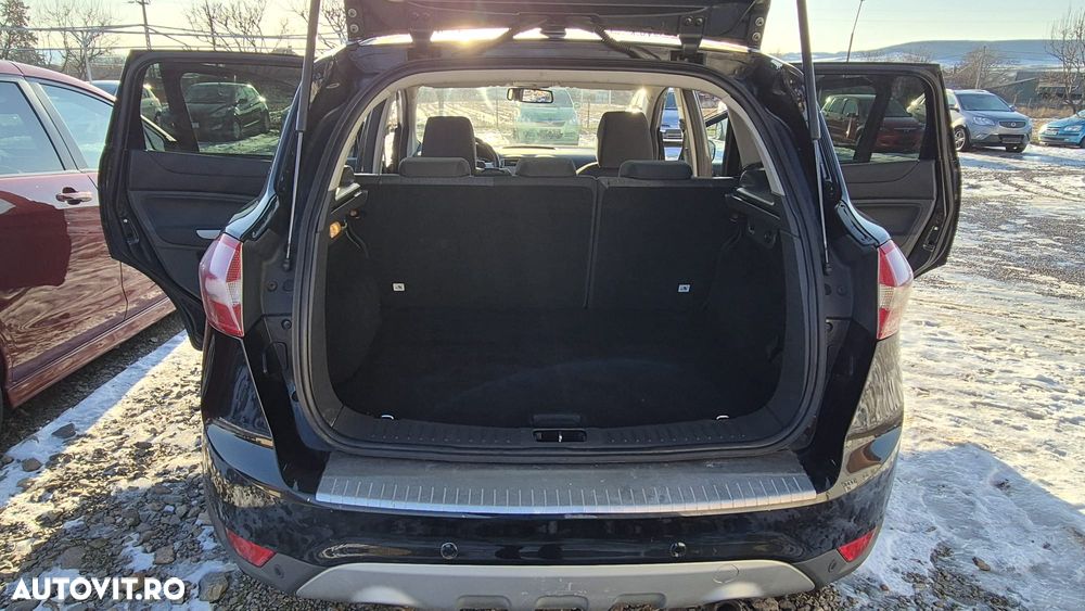 Ford Kuga 2.0 TDCi 4x4 Champions Edition - 11