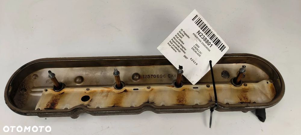 pokrywa zaworów 12570696 Cadillac Escalade 6.2  2007r. - 3