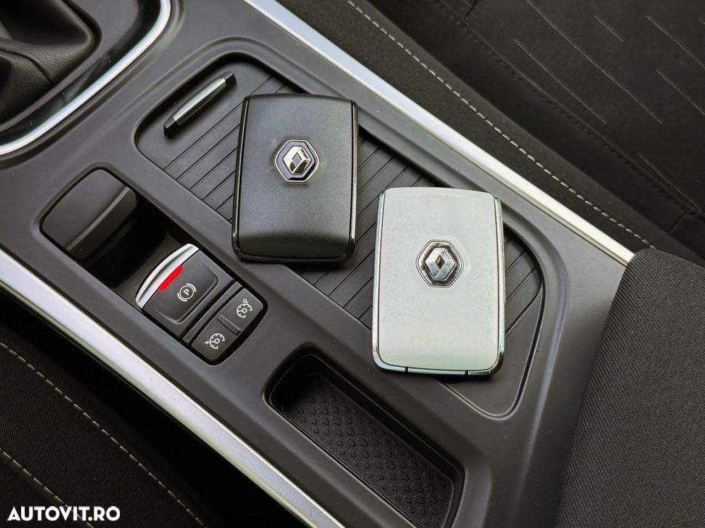Renault Megane TCe 140 GPF EDC LIMITED - 2