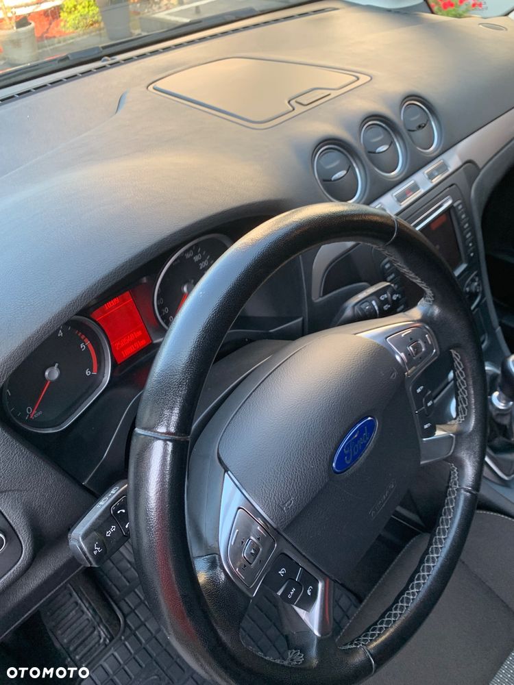 Ford S-Max 2.0 TDCi Titanium - 21