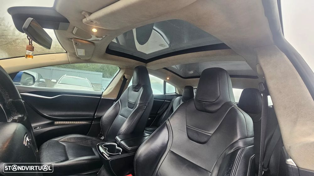 Tesla Model S Standard - 14