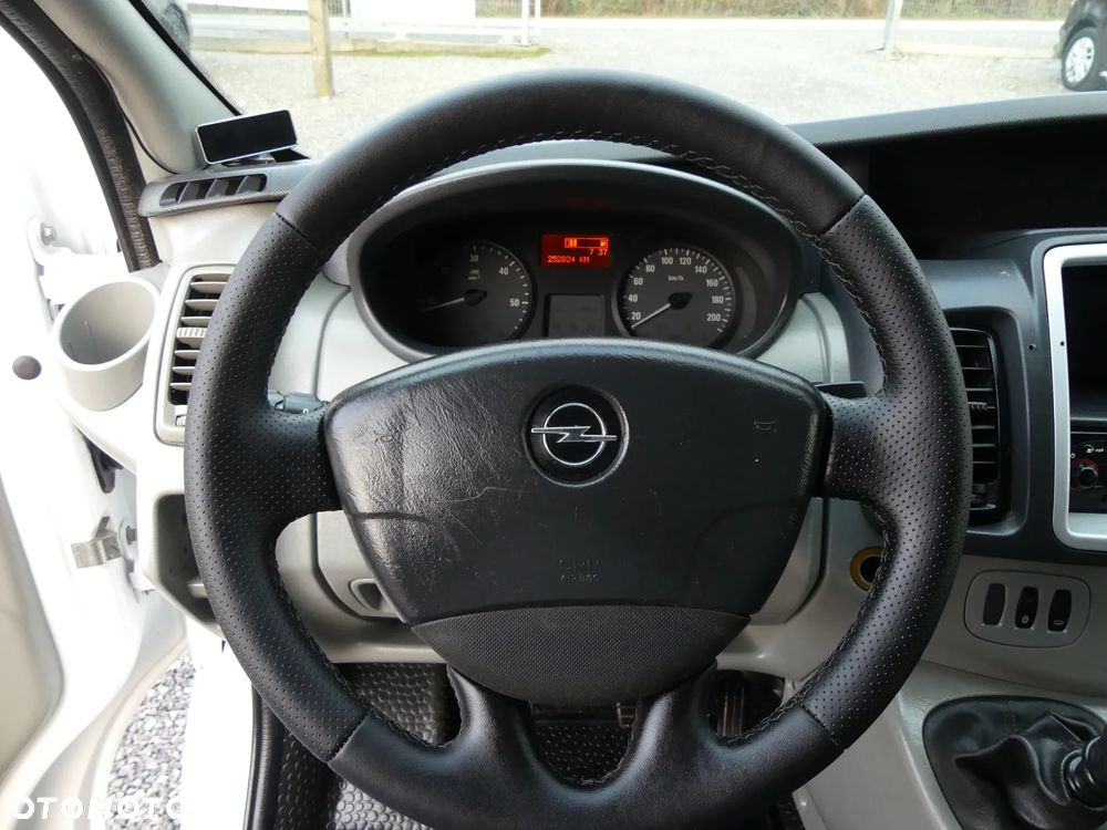 Opel VIVARO 2.0CDTI*115KM*2011 - 8