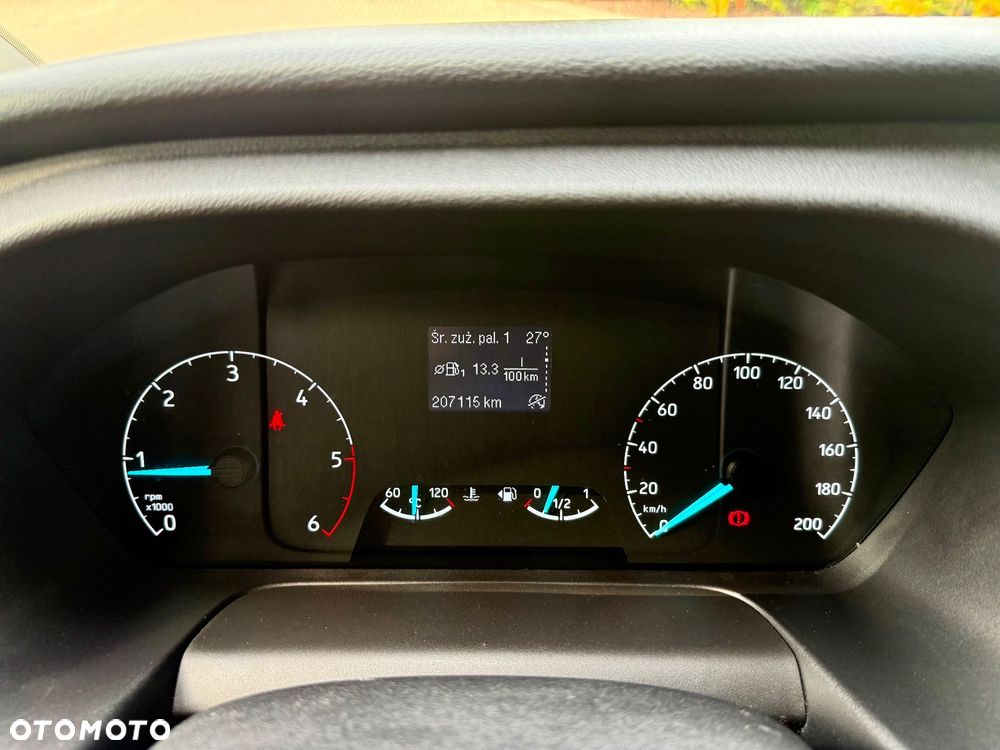 Ford Tourneo Custom 2.0 EcoBlue L1 Titanium - 21