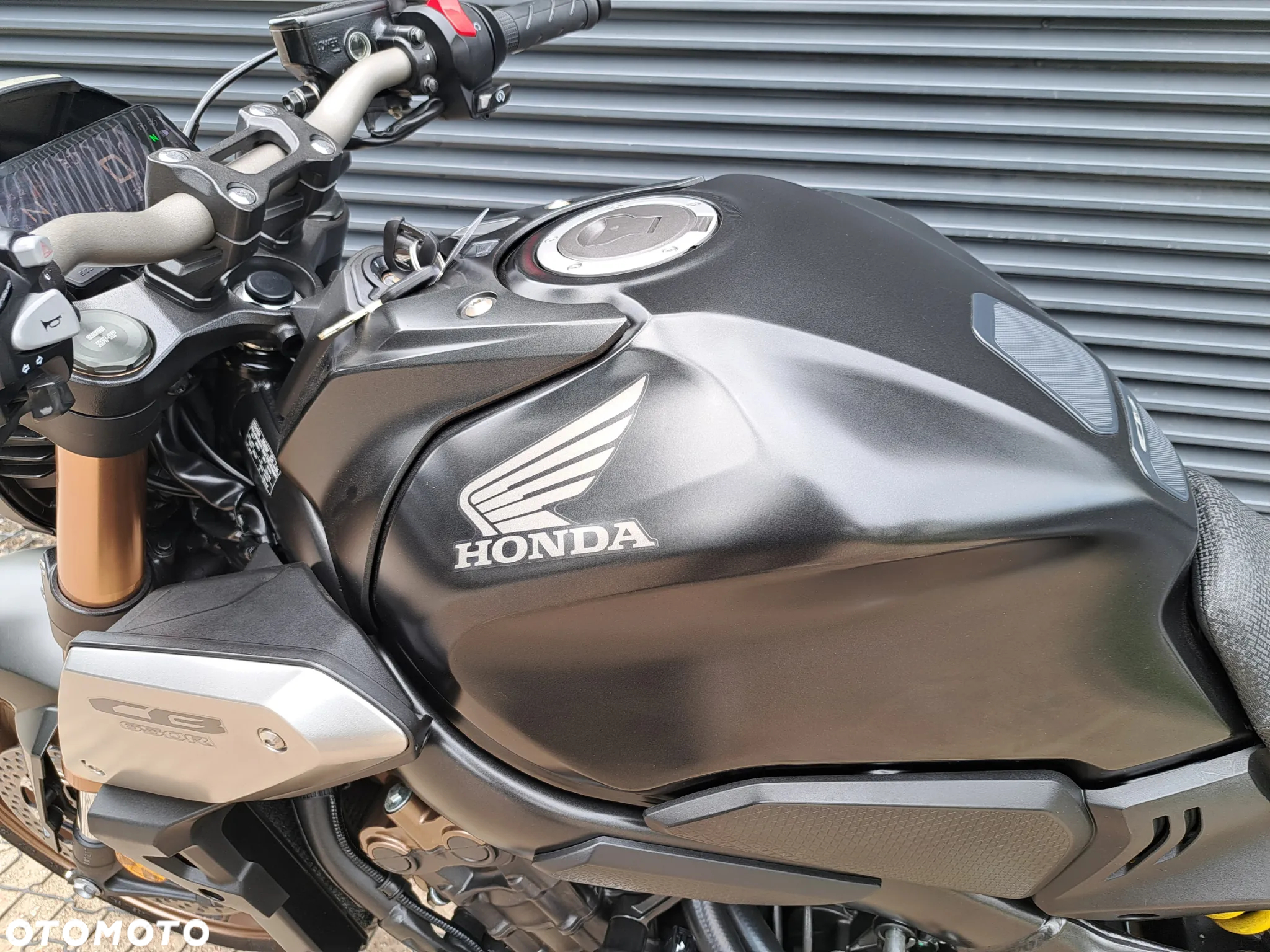 Honda CB - 13
