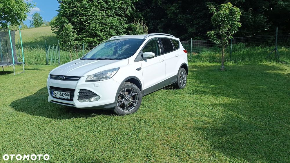 Ford Kuga - 1