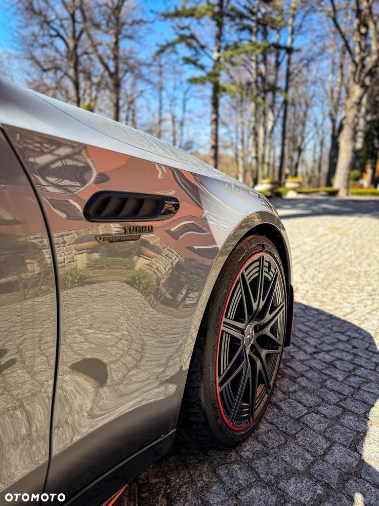 Mercedes-Benz Klasa C AMG 63 S E Performance PHEV 4-Matic AMG F1 Edition - 8
