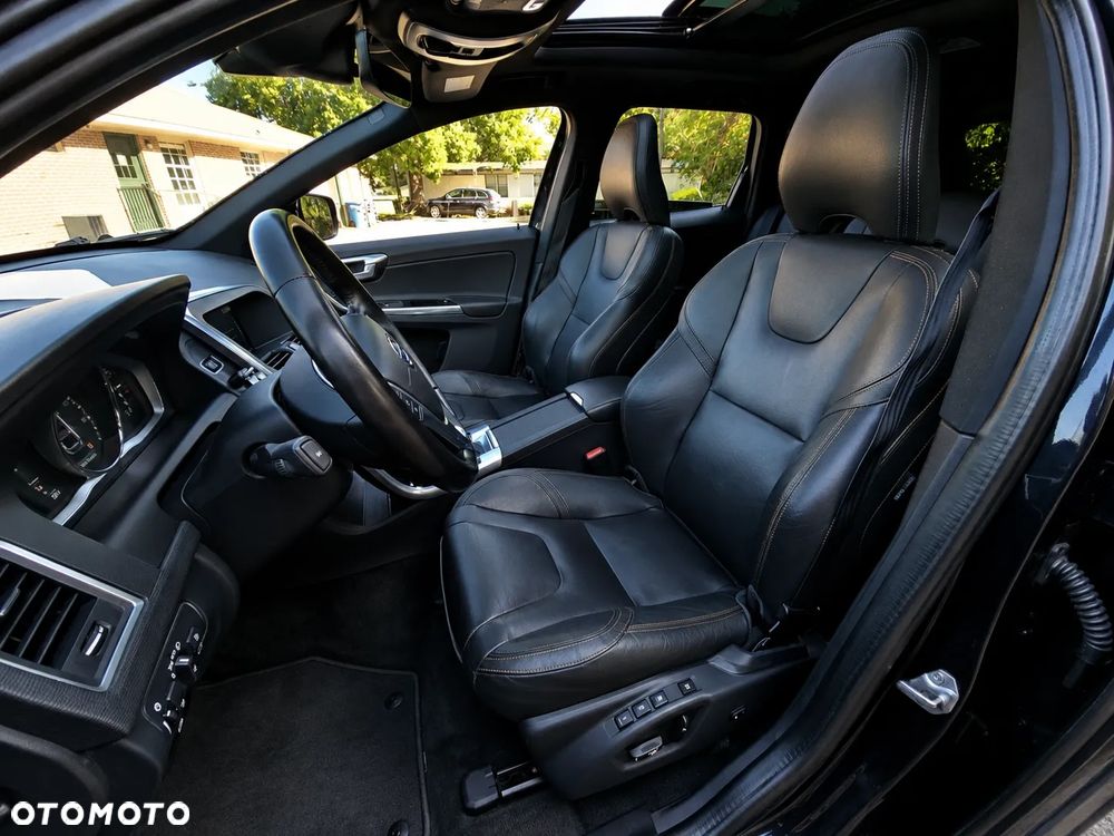 Volvo XC 60 T5 Geartronic Momentum - 6