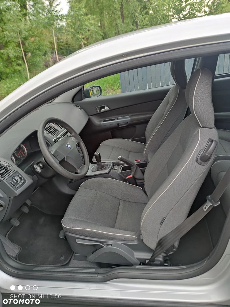 Volvo C30 1.6 Momentum - 9