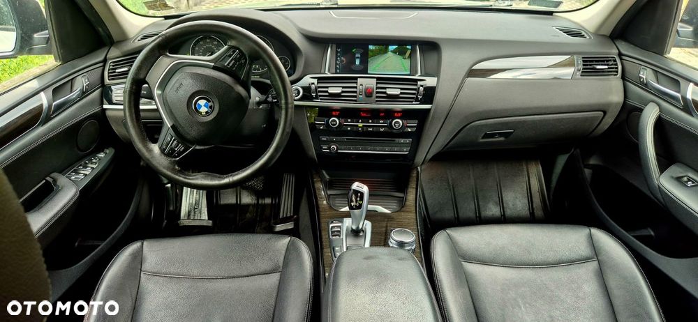 BMW X3 xDrive28i xLine - 15