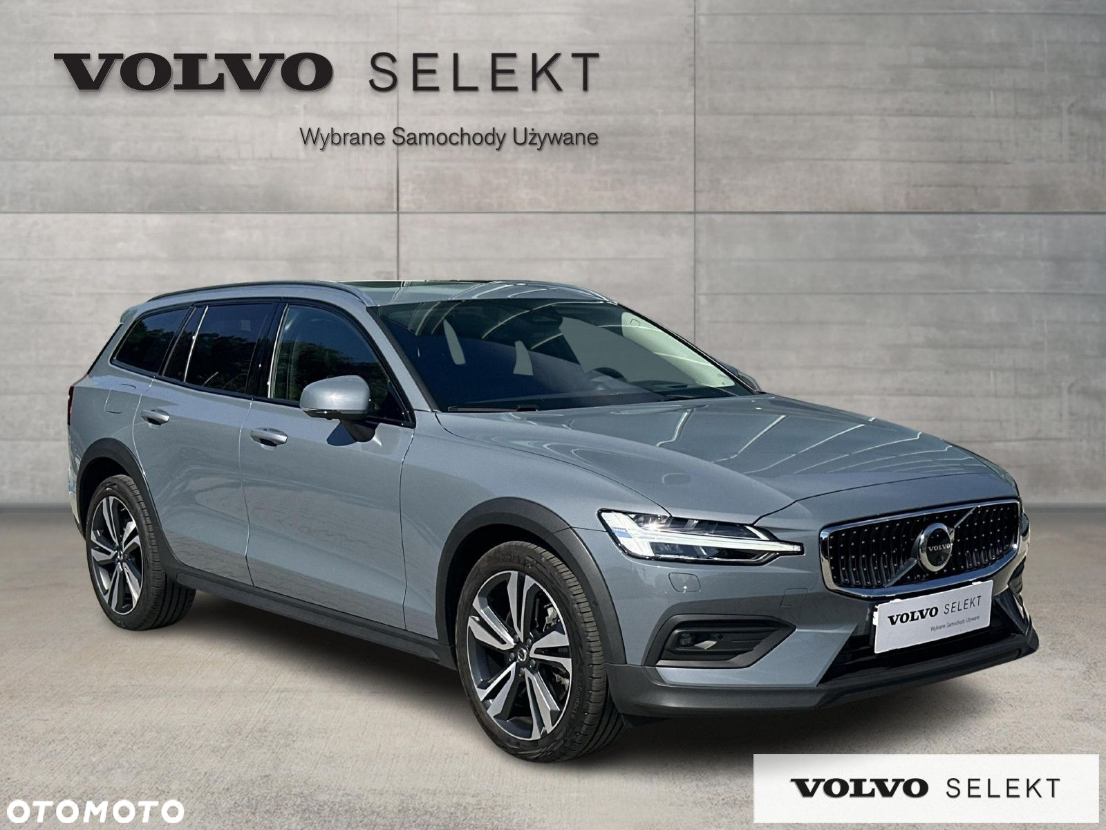 Volvo V60 Cross Country - 4