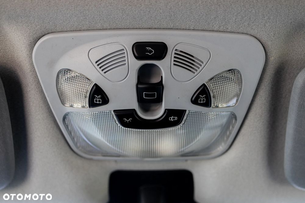 Mercedes-Benz Klasa G 500 - 32