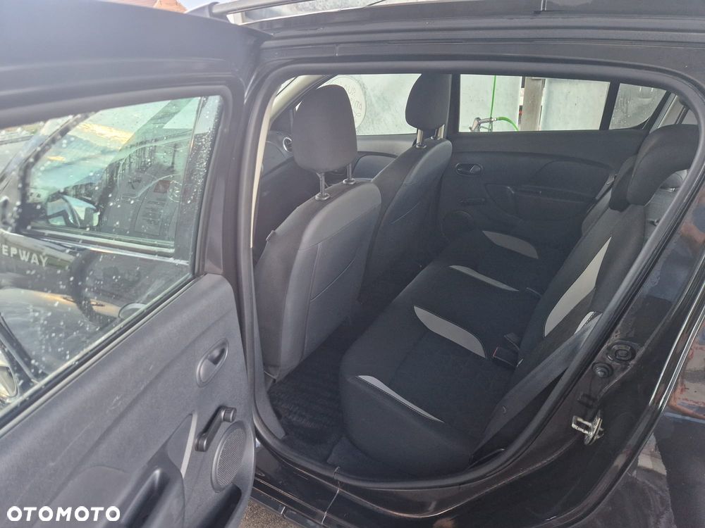 Dacia Sandero 0.9 TCe Laureate - 9