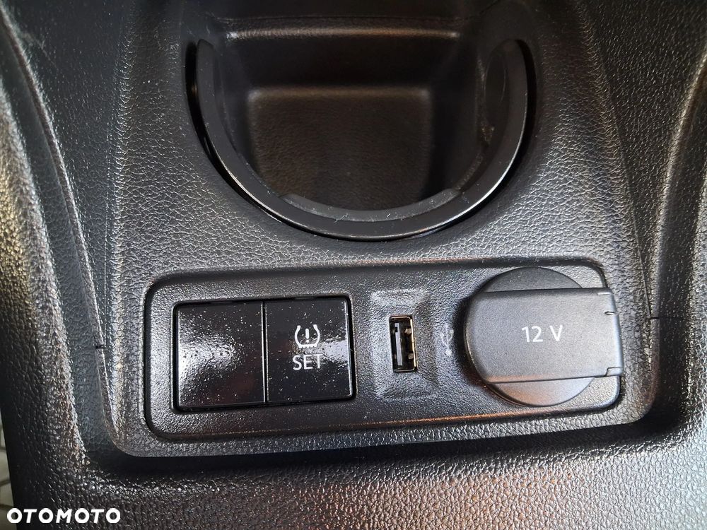 Volkswagen up! 1.0 high - 30