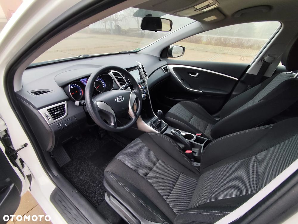 Hyundai i30 1.4 Classic - 8