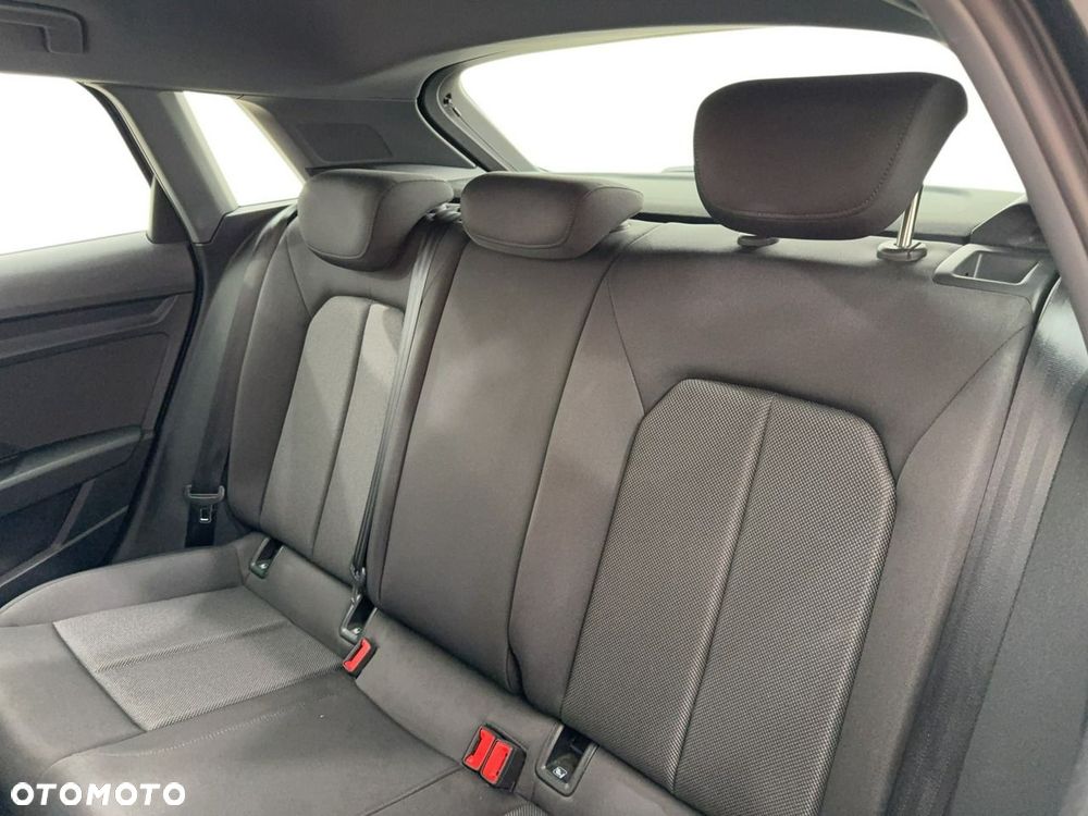Audi A3 Sportback - 13