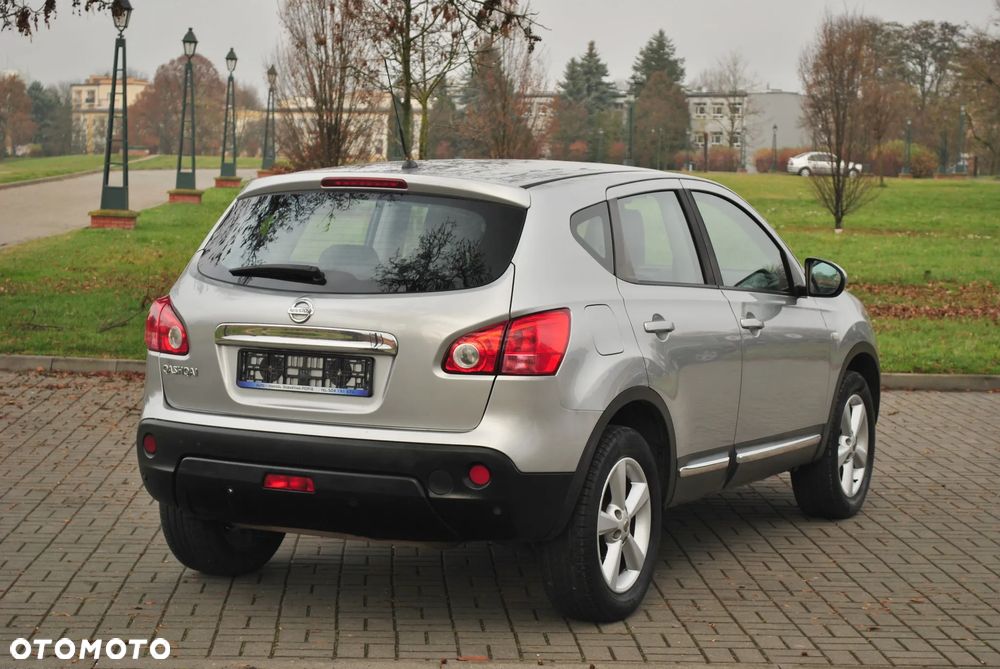 Nissan Qashqai - 11