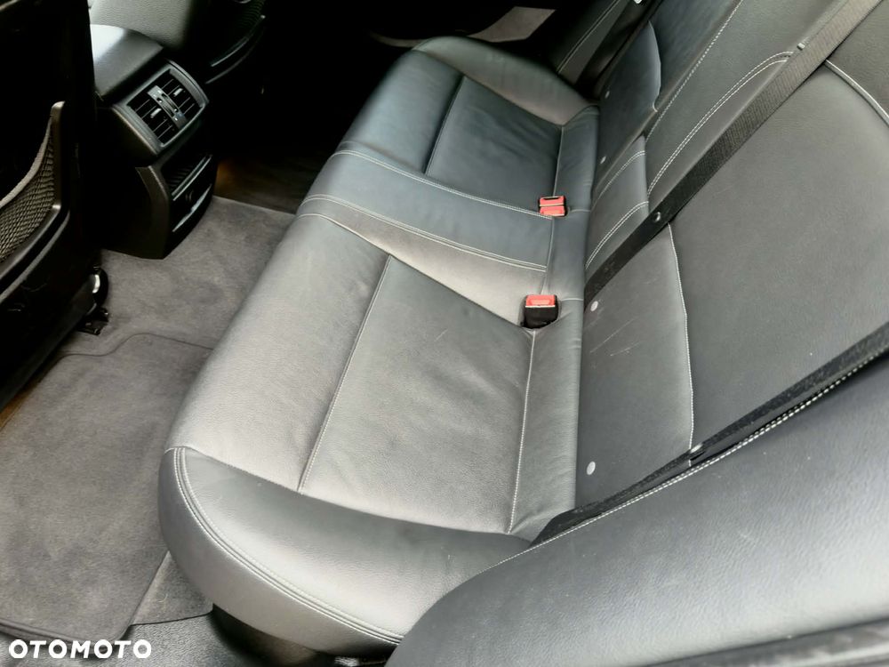 BMW X4 xDrive35i Advantage - 5