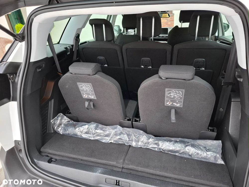 Peugeot 5008 BlueHDi 130 EAT8 Active Pack - 16