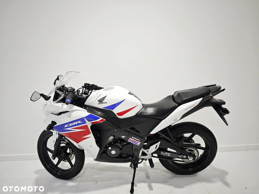 Honda CBR - 4