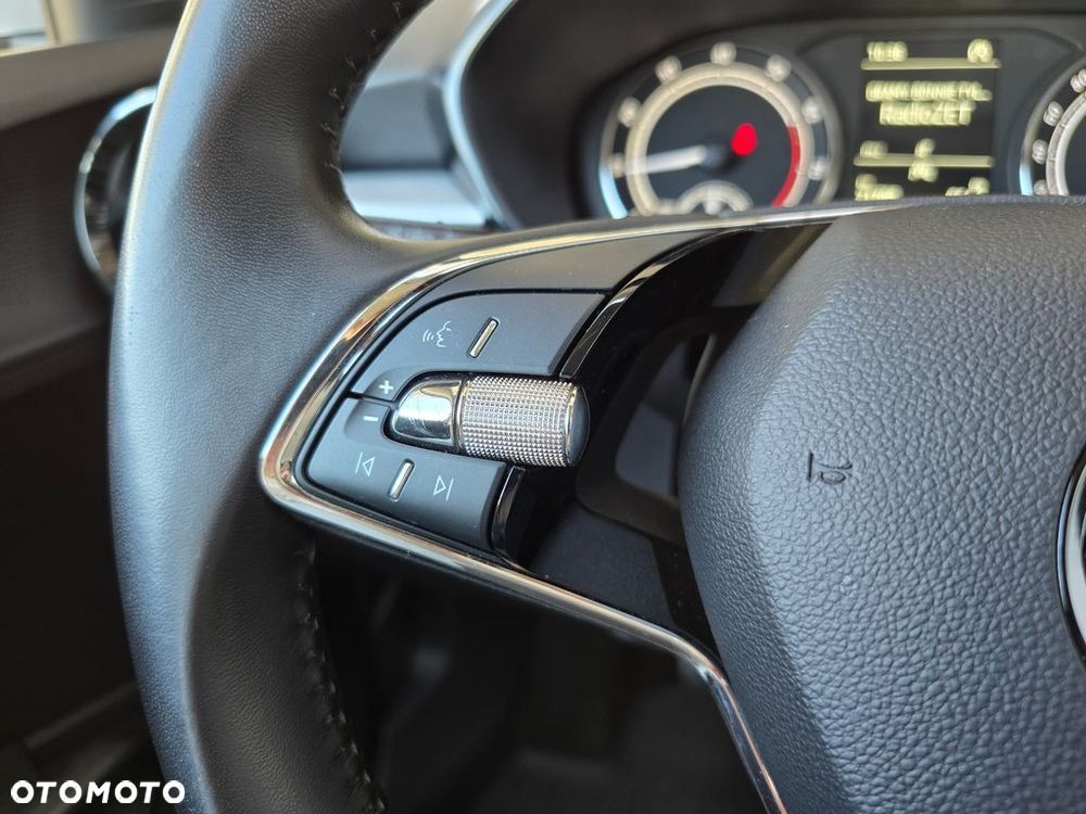 Skoda Fabia 1.0 TSI Ambition - 25