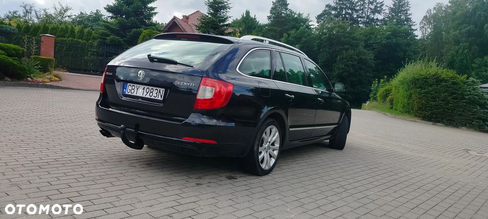 Skoda Superb 1.8 TSI 4x4 Exclusive - 7
