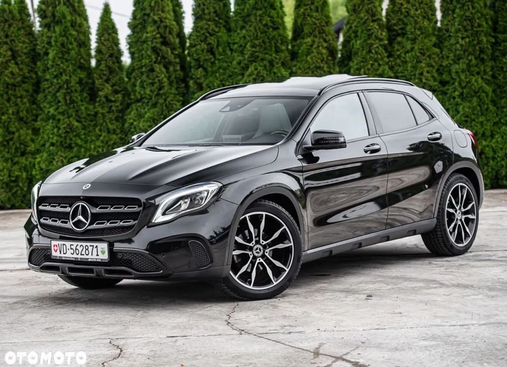 Mercedes-Benz GLA 200 7G-DCT AMG Line - 6