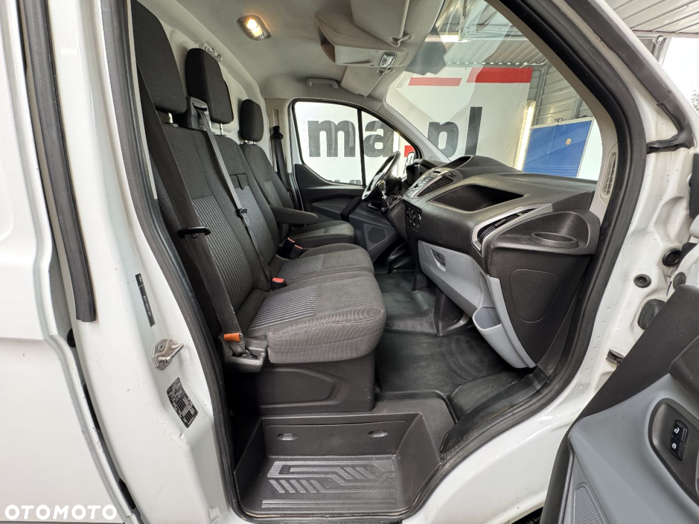 Ford transit custom - 23