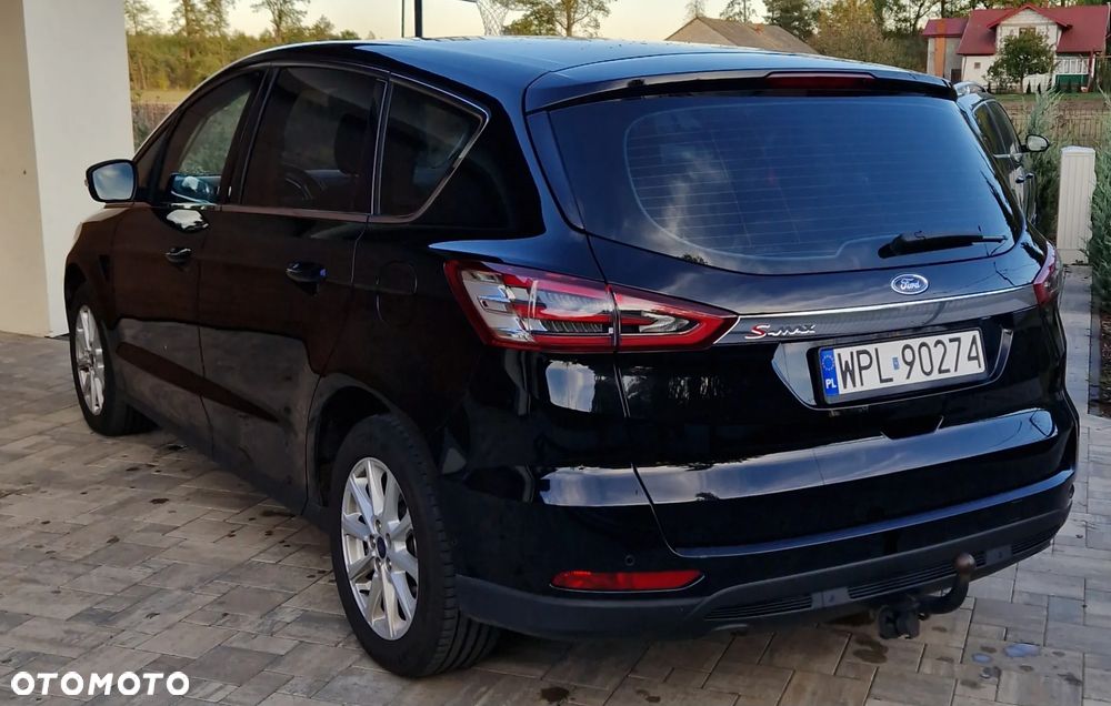 Ford S-Max 2.0 TDCi Titanium PowerShift - 6