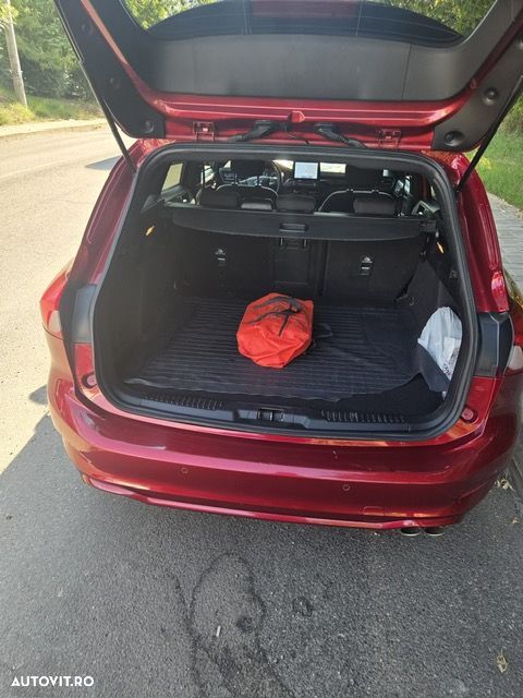 Ford Focus 1.0 EcoBoost MHEV ST-Line - 10