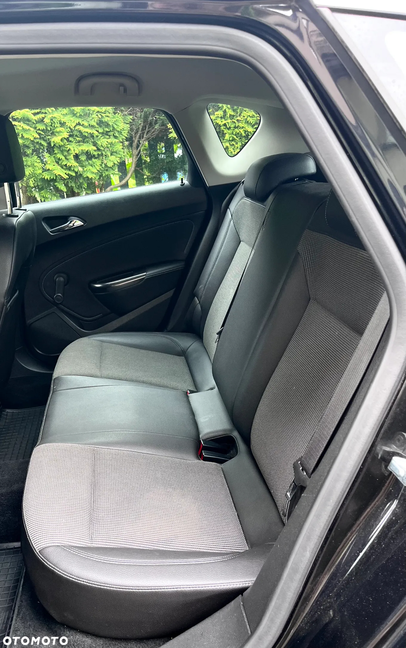 Opel Astra IV 1.7 CDTI Cosmo - 8