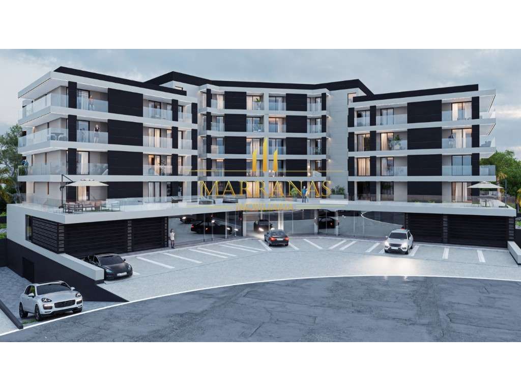 Apartamento T3 c/ varanda