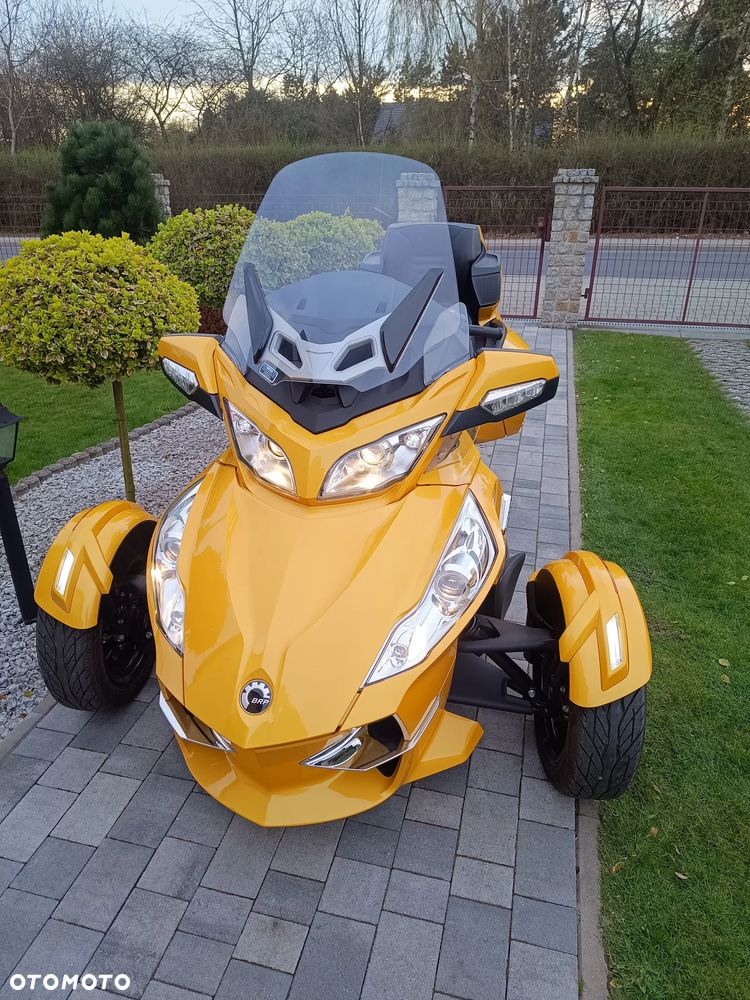 Can-Am Spyder - 3