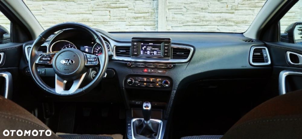 Kia Ceed 1.4 Attract - 7