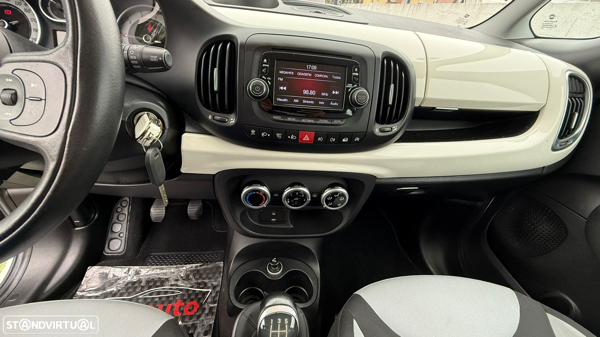 Fiat 500L 1.3 MJ Pop Star S&S - 26