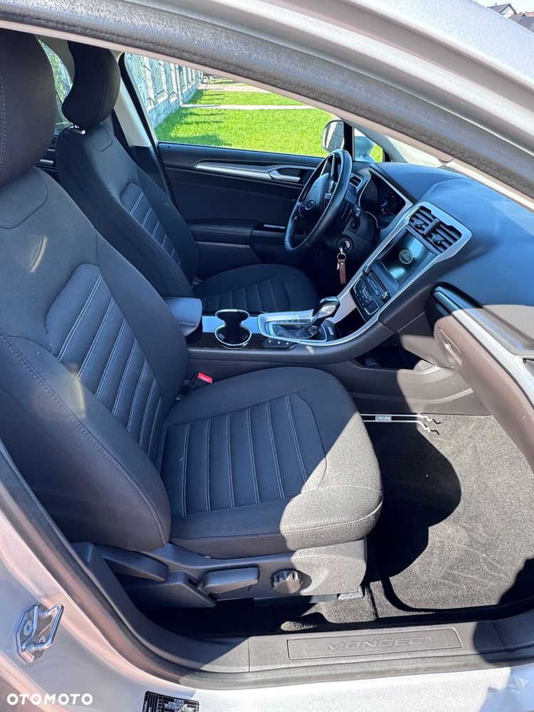 Ford Mondeo - 10