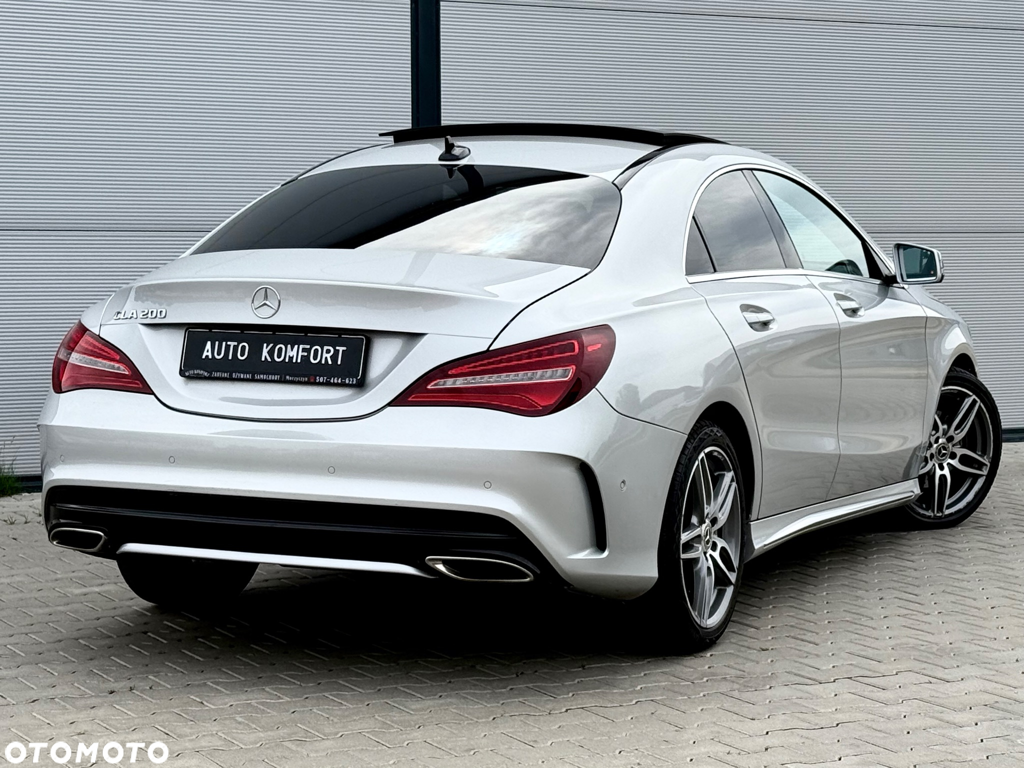 Mercedes-Benz CLA 200 7G-DCT AMG Line - 16