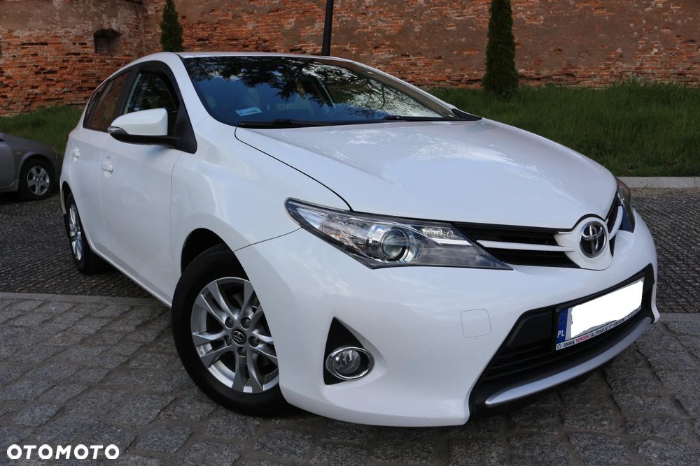 Toyota Auris 1.4 D-4D Active - 1