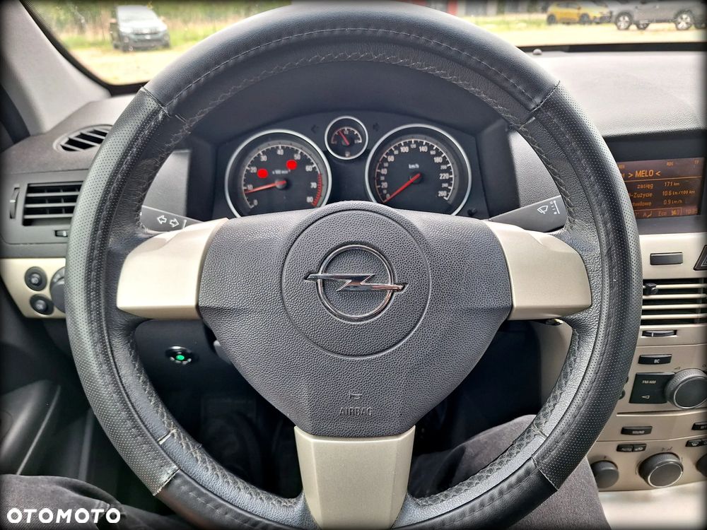 Opel Astra 1.8 Edition - 9