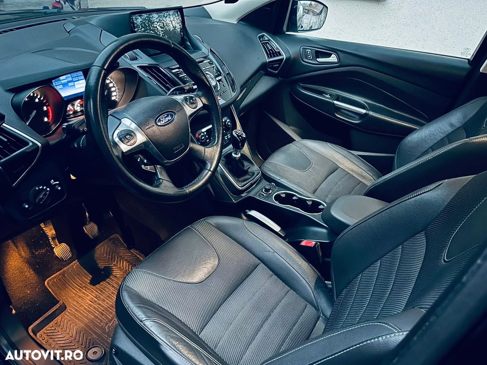 Ford Kuga 2.0 TDCi 4WD Titanium - 7