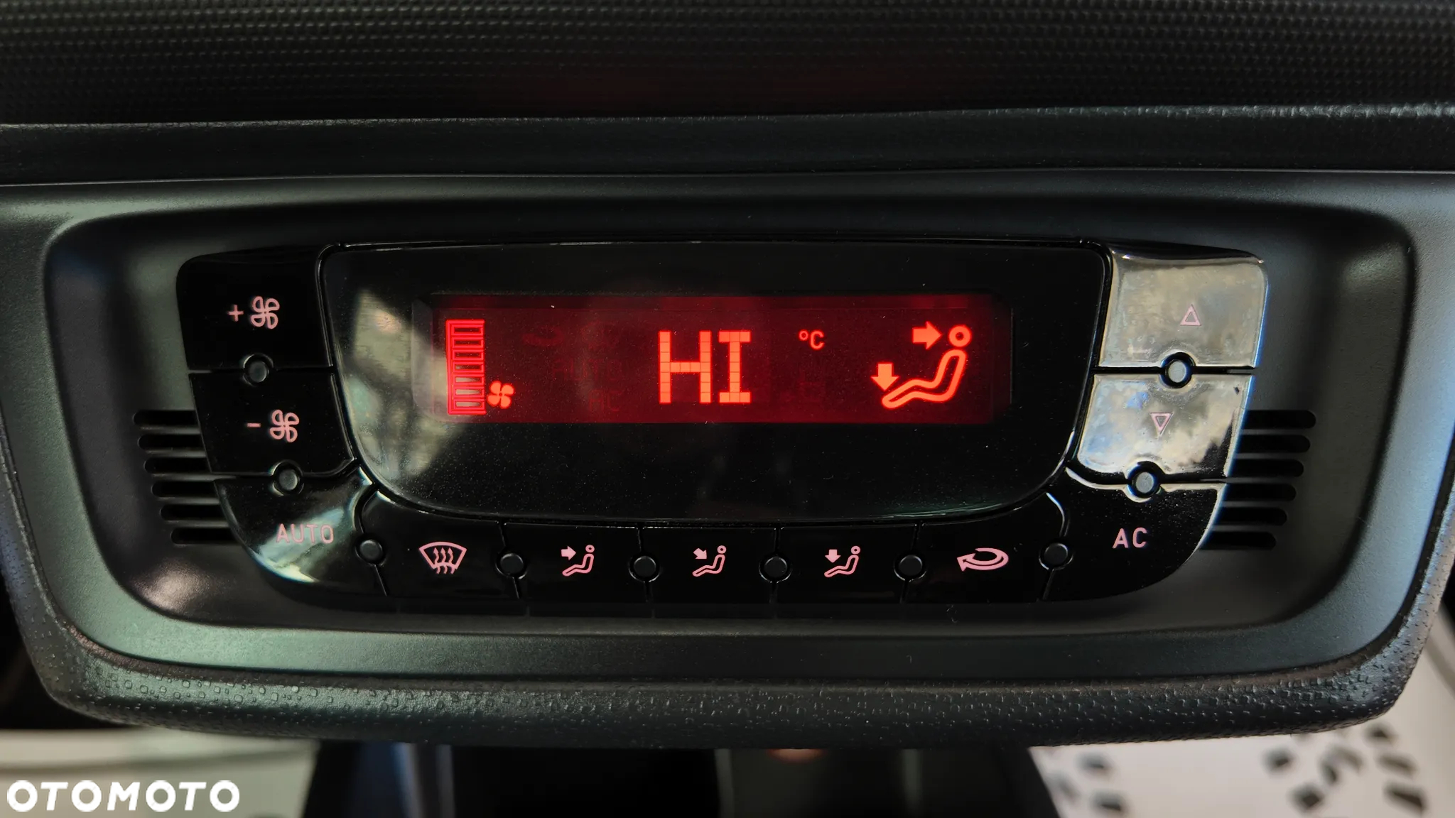 Seat Ibiza SC 1.4 TSI DSG FR - 30