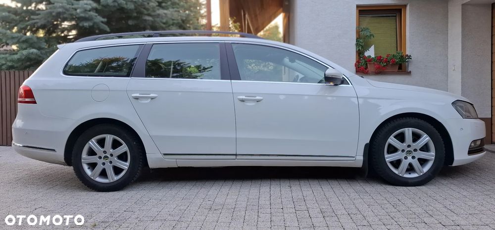 Volkswagen Passat 2.0 TDI DPF DSG Comfortline - 19
