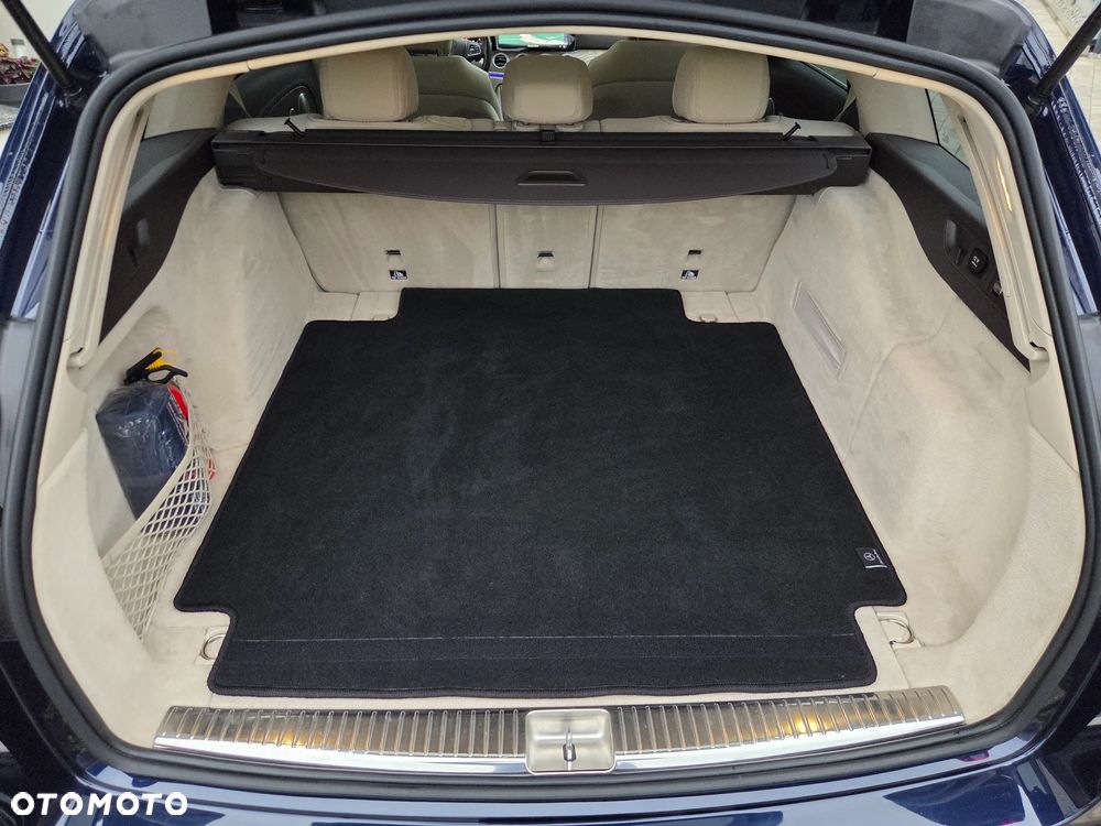 Mercedes-Benz Klasa E 220 d 9G-TRONIC Exclusive - 14