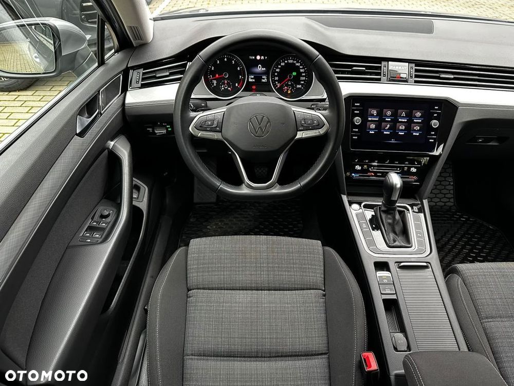 Volkswagen Passat 2.0 TSI Business DSG - 15